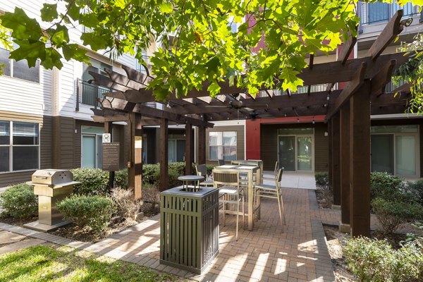 grill area at Boardwalk at Town Center Apartments