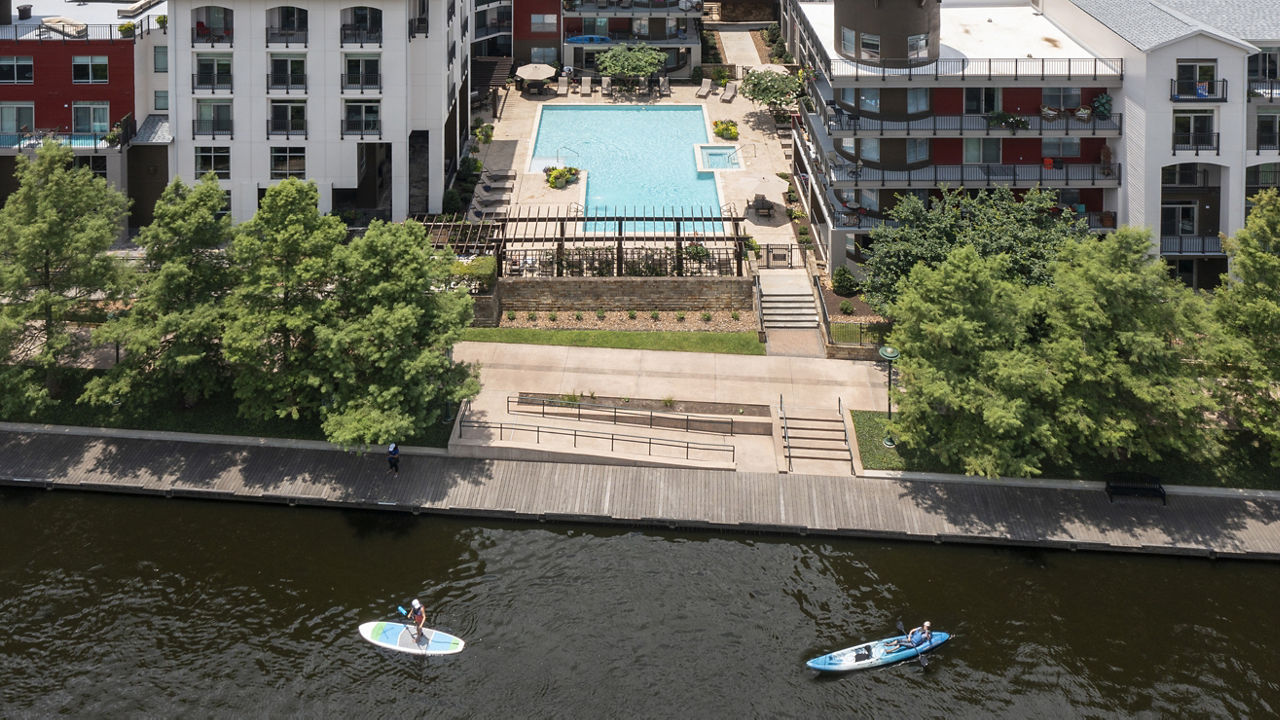 Boardwalk At Town Center Apartments Spring Tx 10 of 12