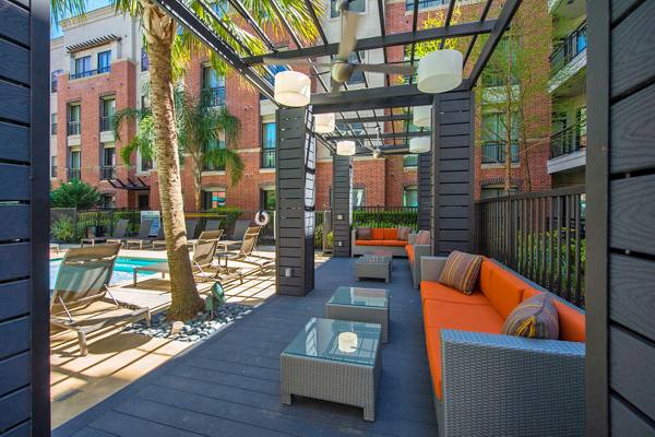 Metropole Luxury Apartments