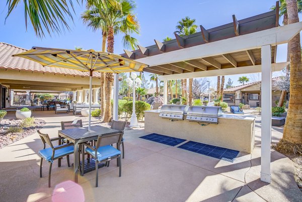 grill area/patio at Destinations Alexander Apartments