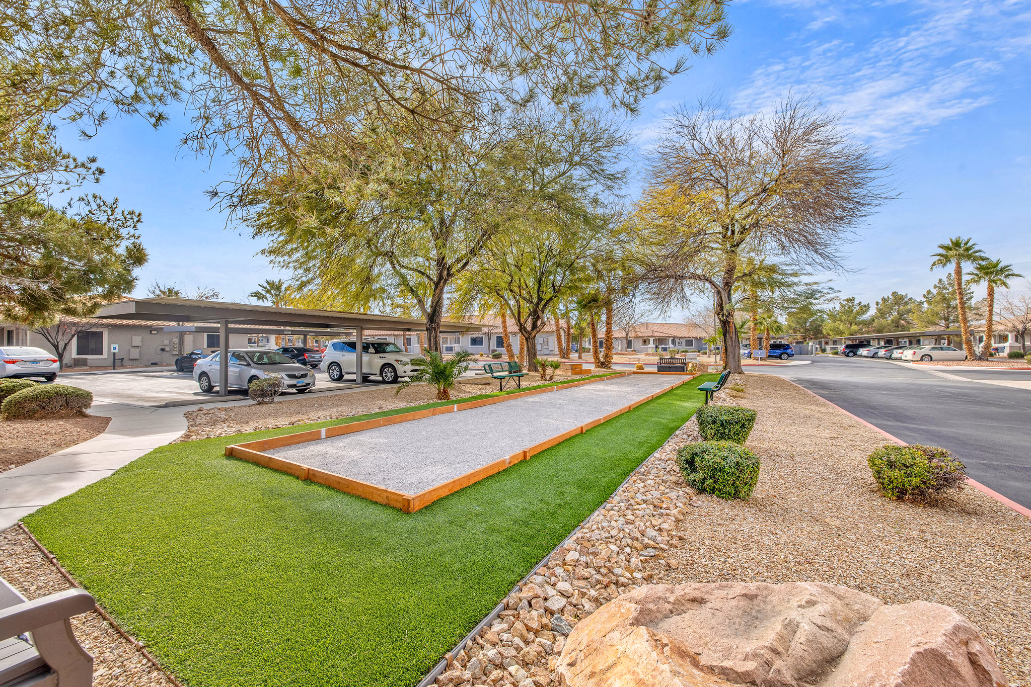 recreational area at Destinations Alexander Apartments 