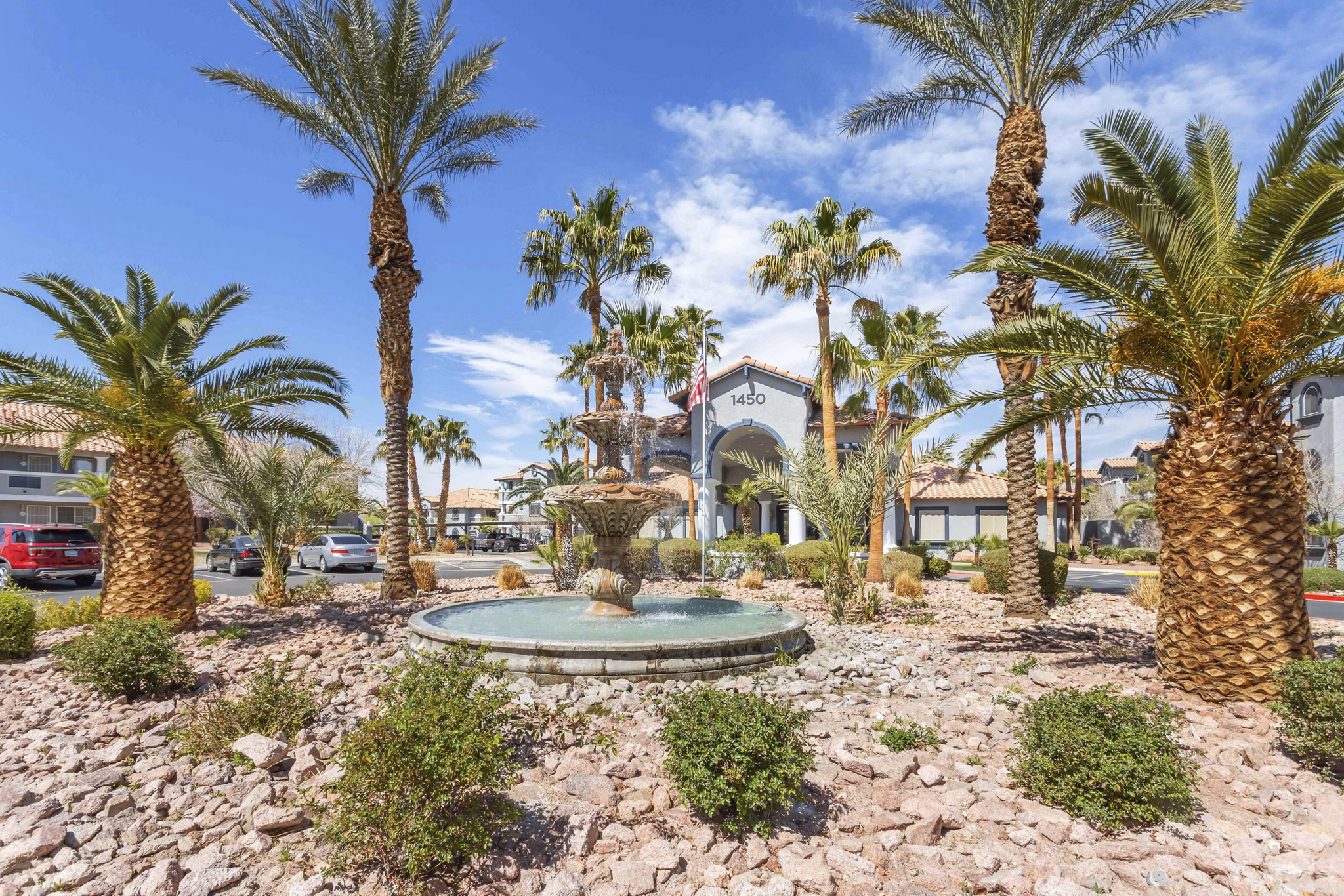 Destinations Pebble Apartments: Stylish view of luxury apartments in Las Vegas
