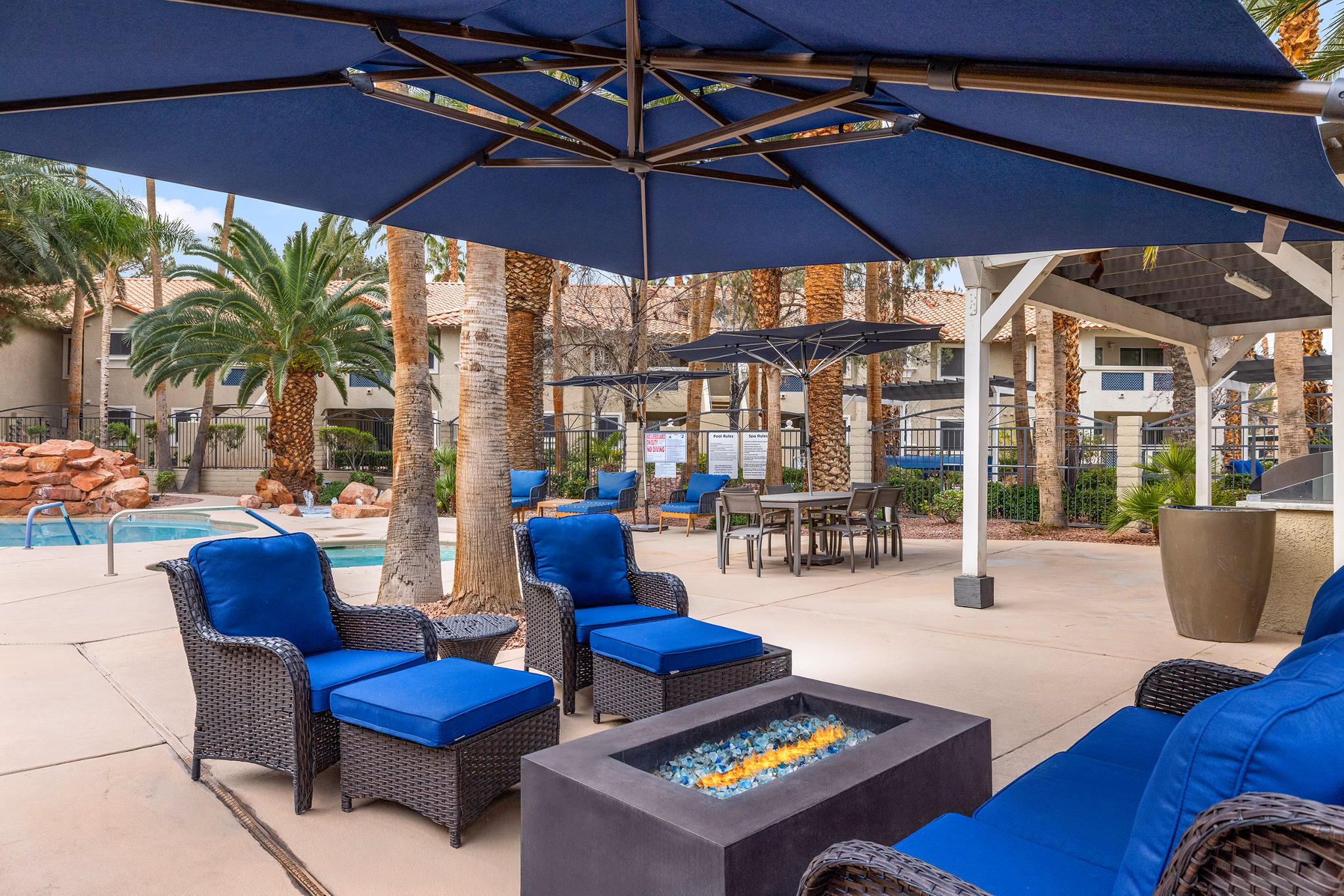 grill area at Destinations Spring Valley Apartments 
