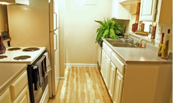 kitchen at Sendera at Greenway Apartments