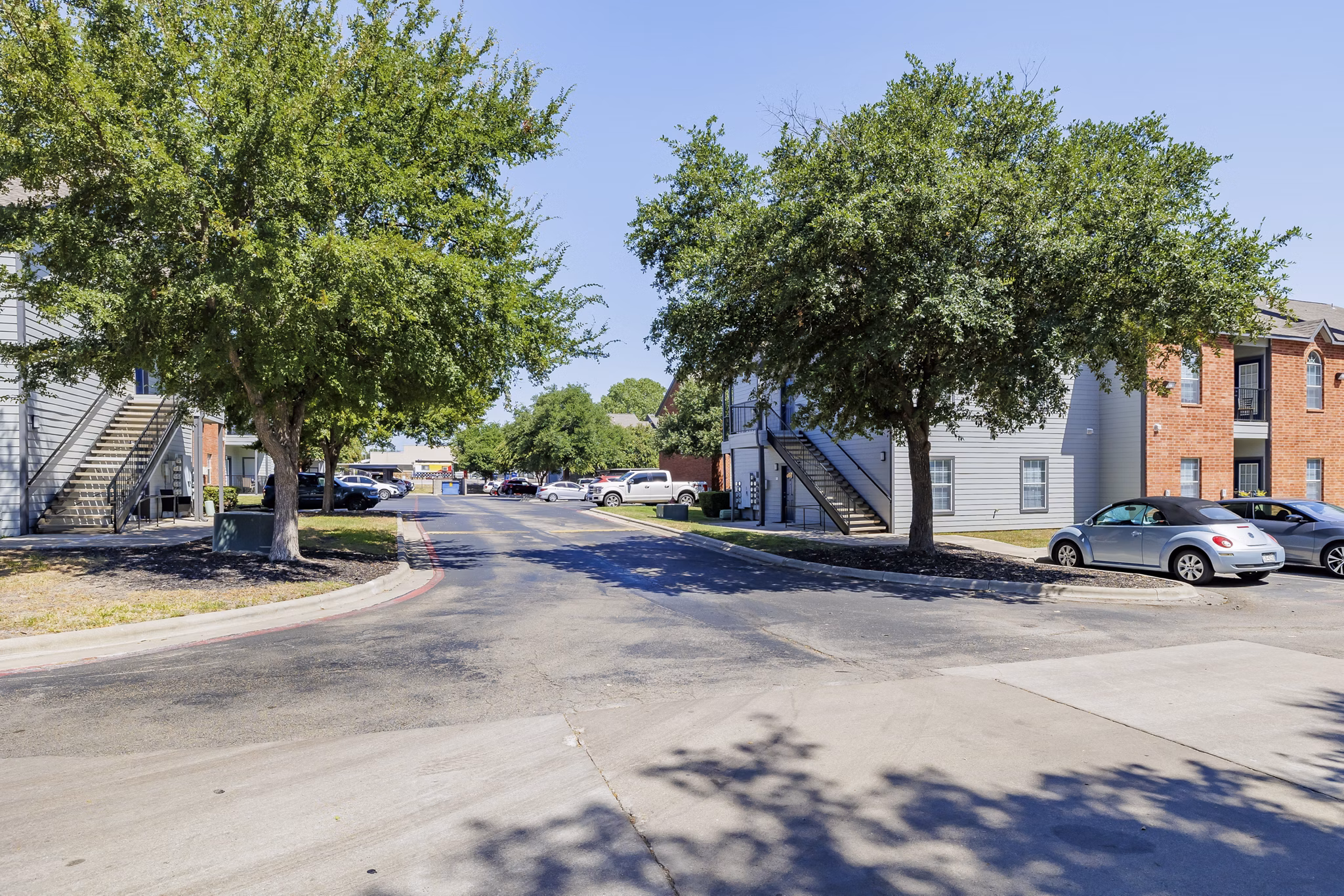 Clear Creek Meadows: Serene garden view apartments in a tranquil setting