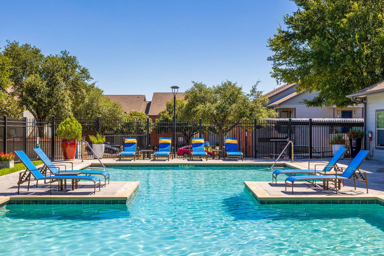 Clear Creek Meadows Apartments in Copperas Cove Greystar