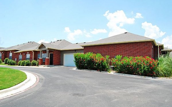 exterior at Braunfels Place Apartments