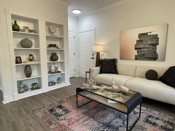 Spacious living room with modern decor at Paramount at Kingwood Apartments