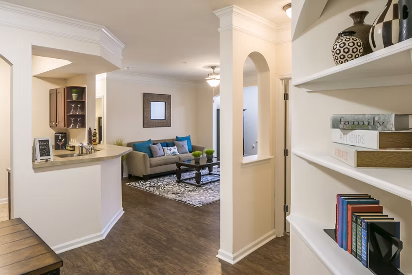 Spacious living room with contemporary decor in Avana Sugar Land Apartments
