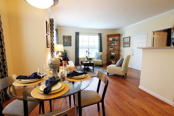 dining room at West End Apartments