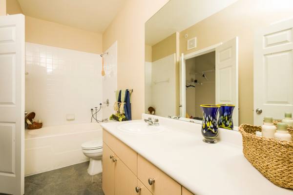 bathroom at The Saulet Apartments