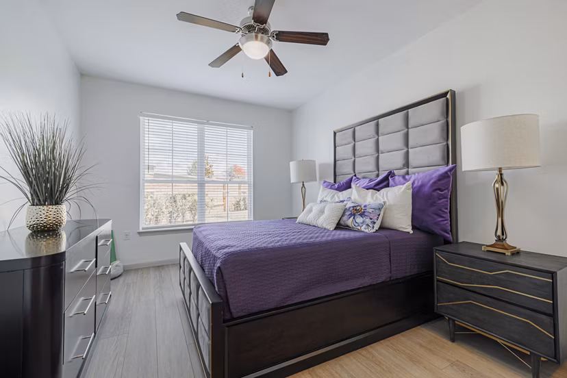 bedroom at Auxo at Memorial Apartments