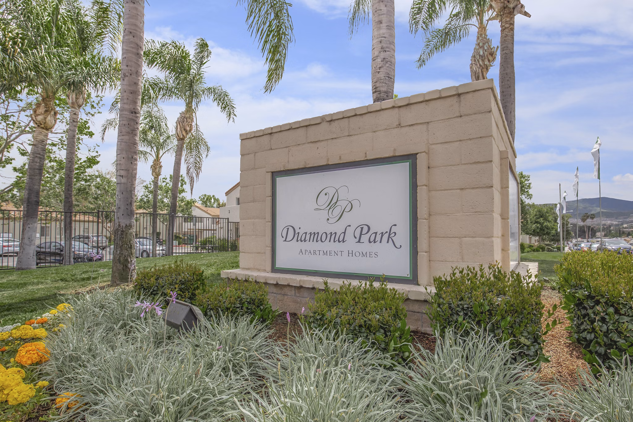 Signage at Diamond Park Apartments