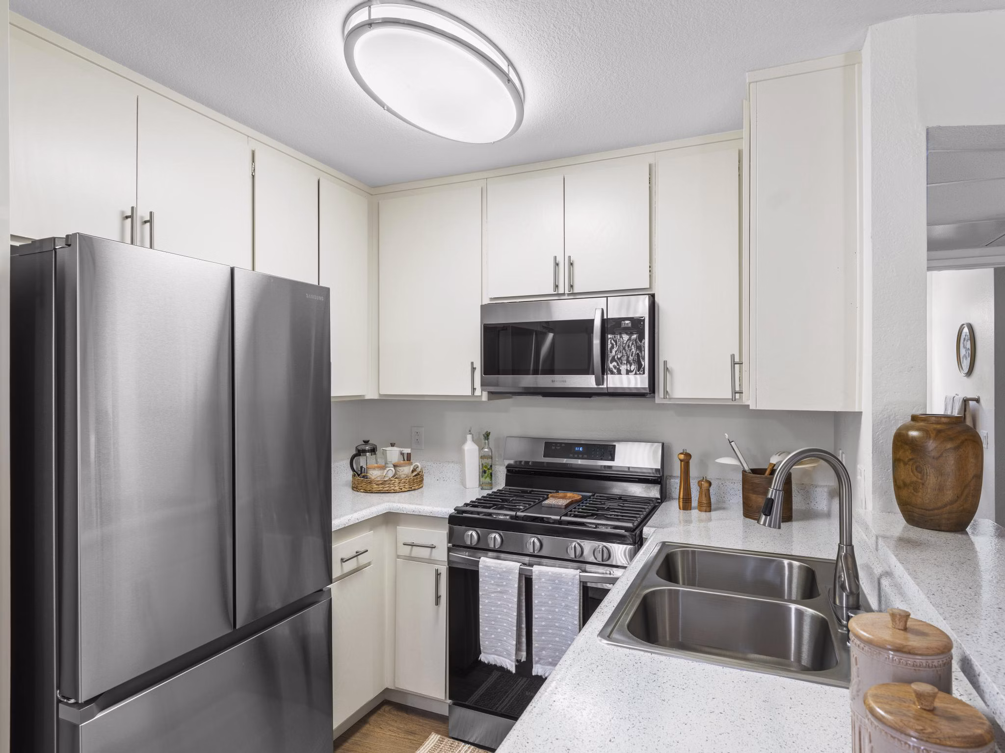 Kitchen at Diamond Park Apartments