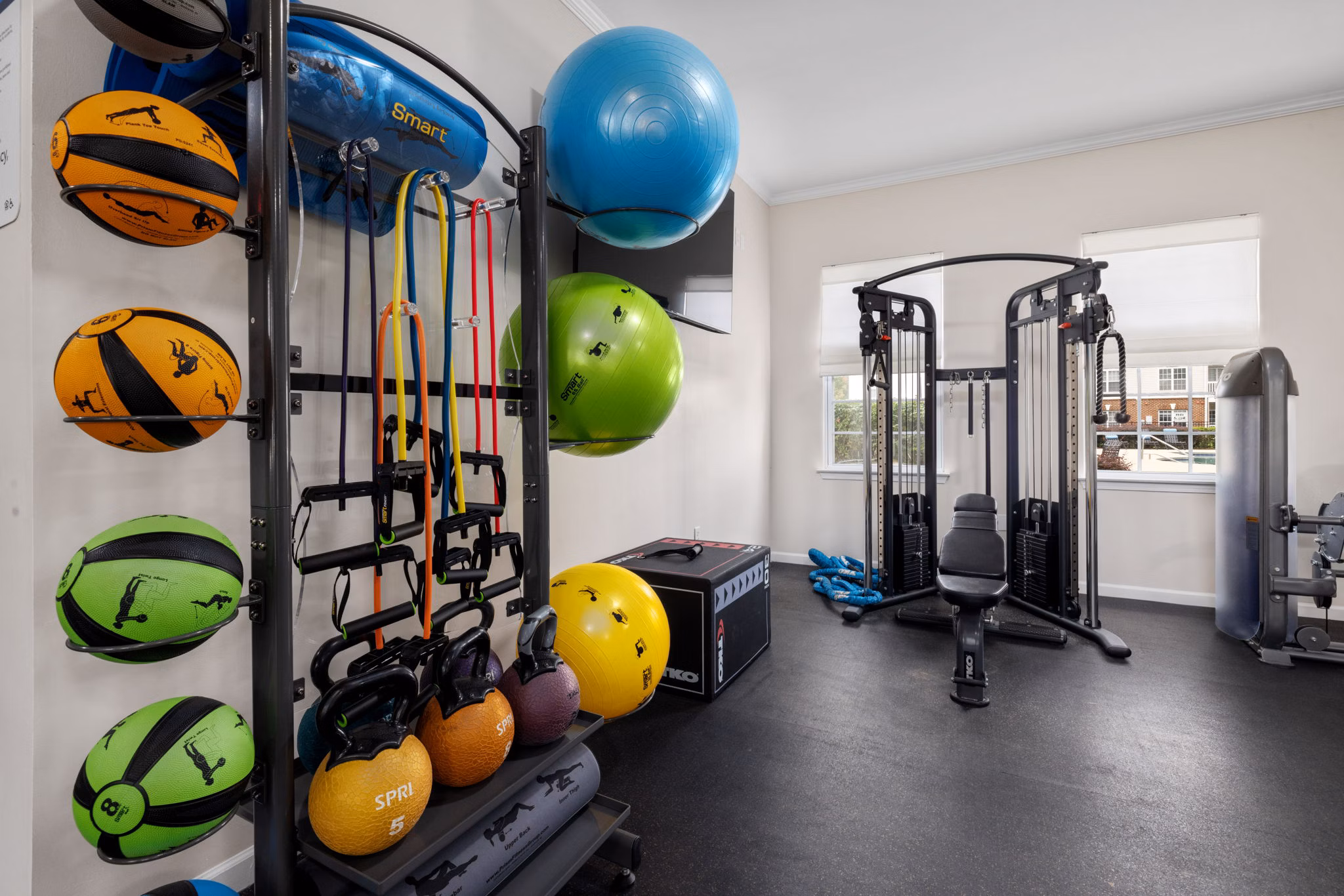fitness center at Patriots Pointe Apartments 