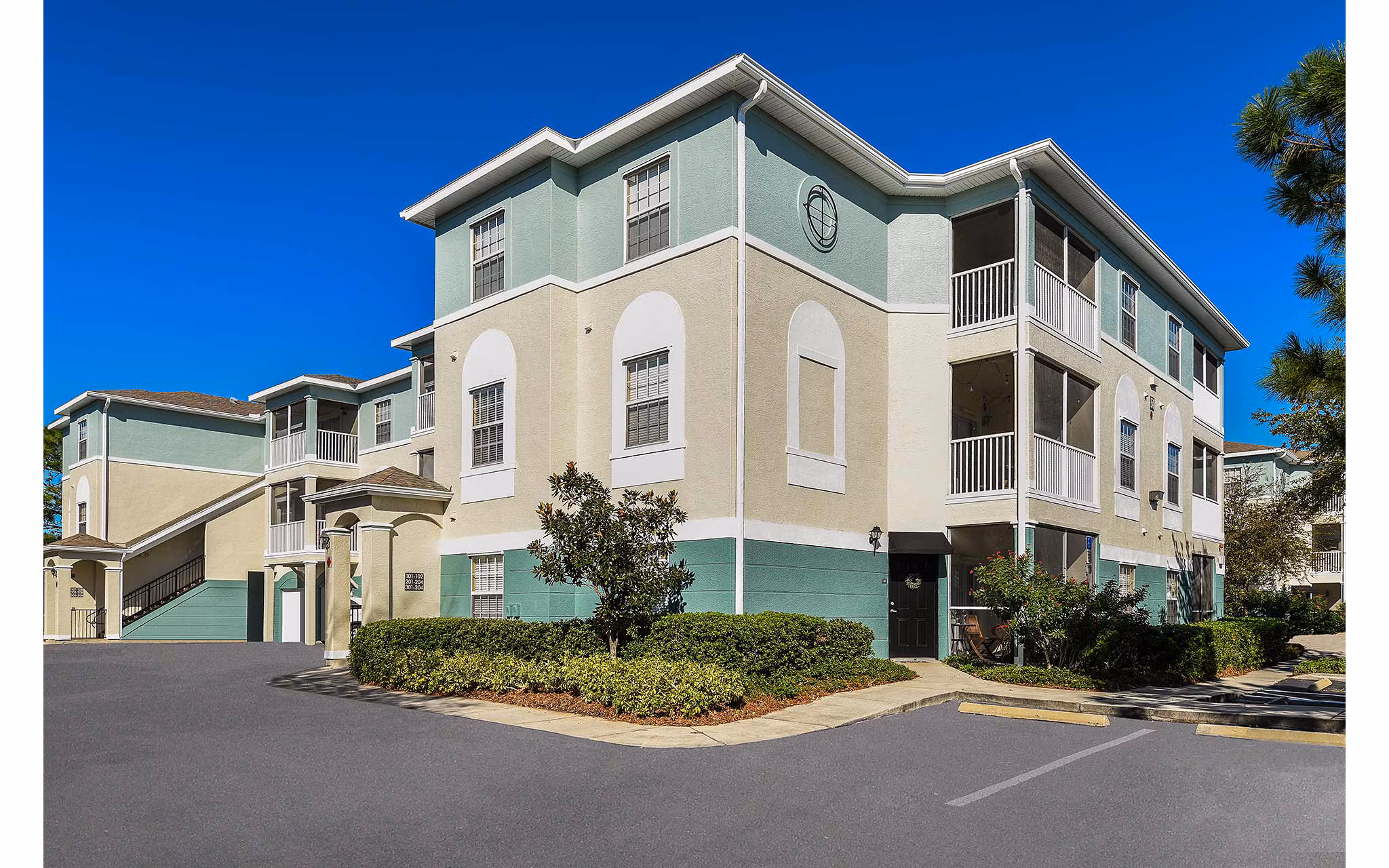 building at Villas at Gateway Apartments
