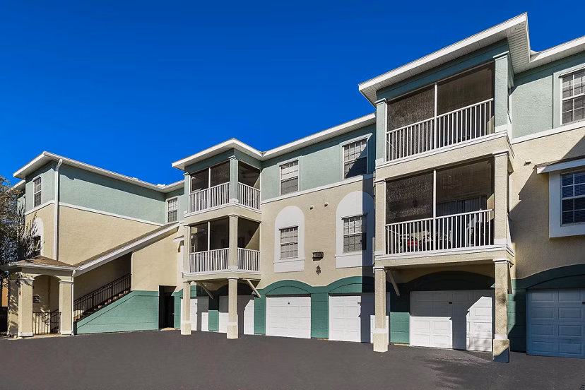 building at Villas at Gateway Apartments