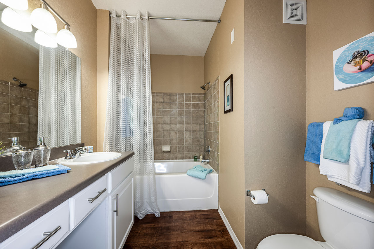 Villas at Gateway Apartments 26 of 27