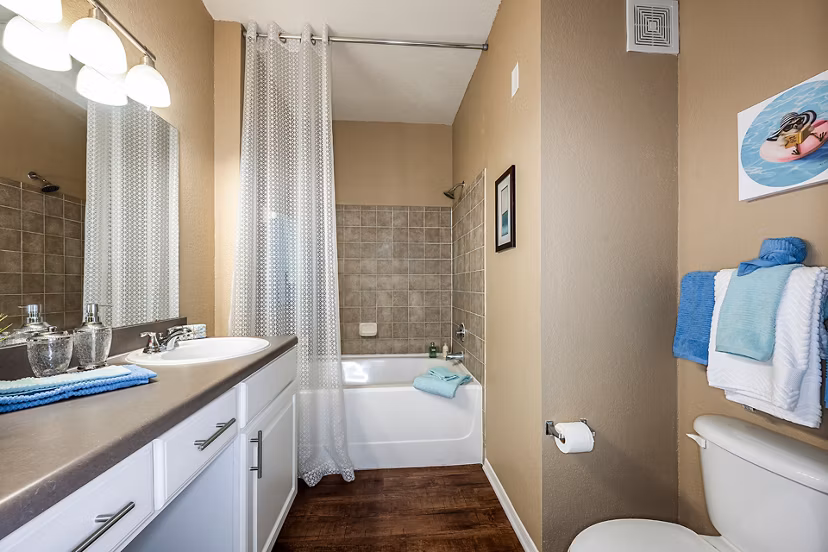 bathroom at Villas at Gateway Apartments
