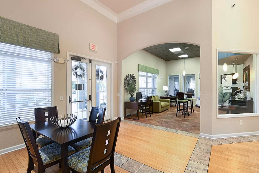 clubhouse at Villas at Gateway Apartments 