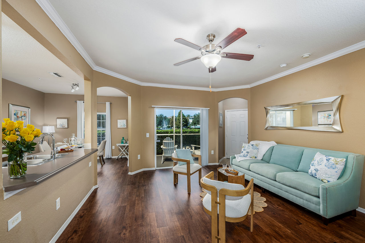 Villas at Gateway Apartments 23 of 27