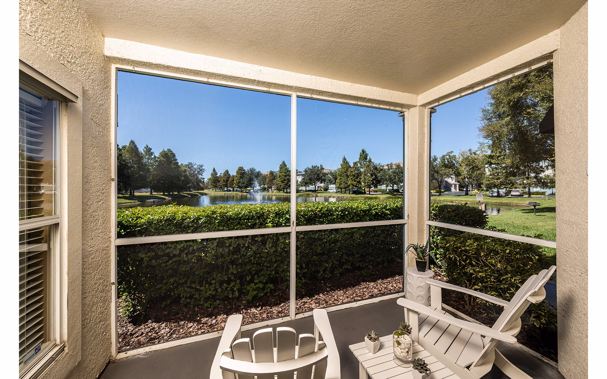 patio at Villas at Gateway Apartments
