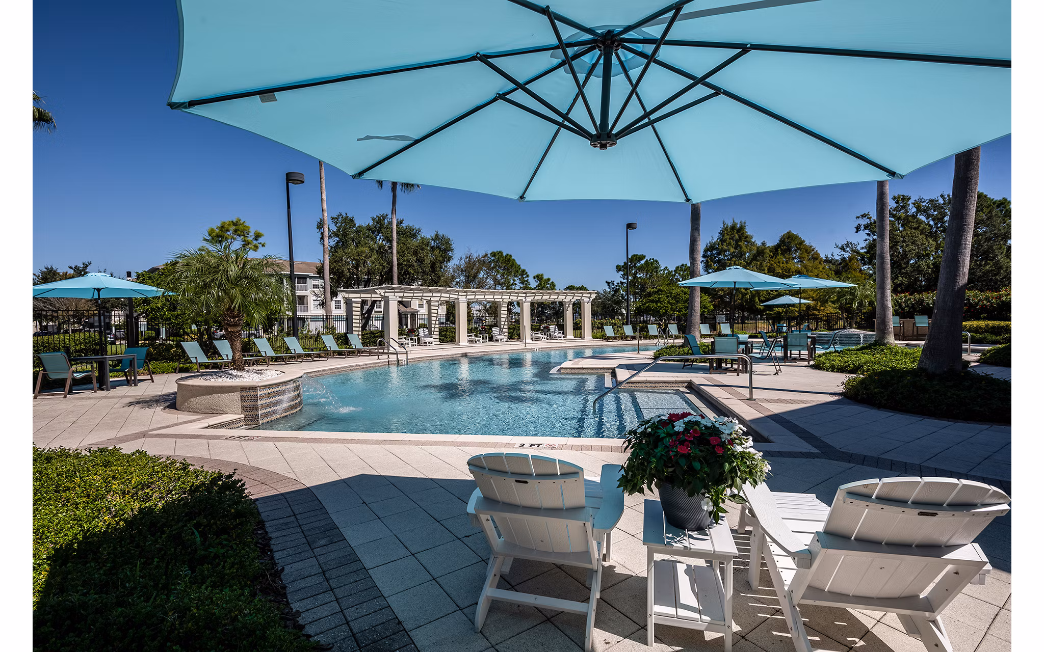 pool at Villas at Gateway Apartments