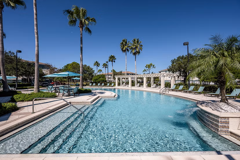 pool at Villas at Gateway Apartments 