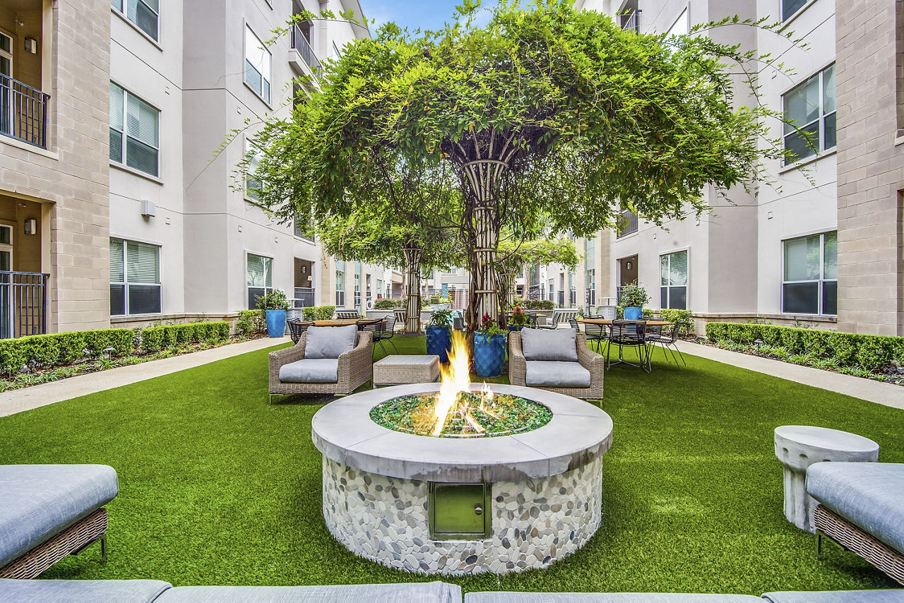 Grill area at Domain At City Centre (2 of 4)