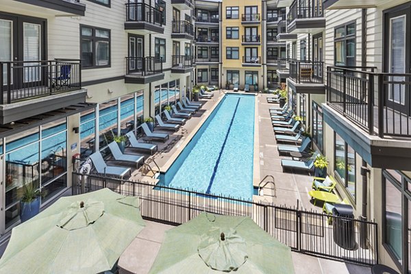 pool at Haus 5350 Apartments