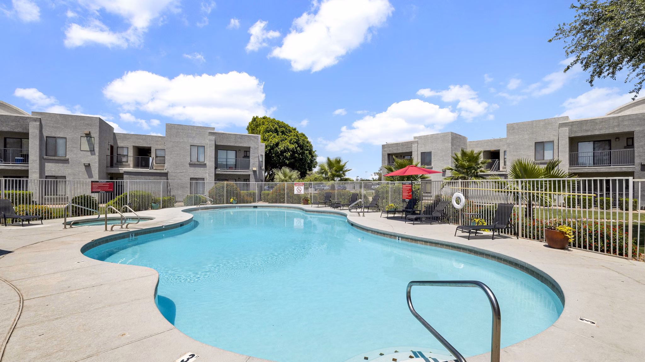 pool at Esteban Park Apartments