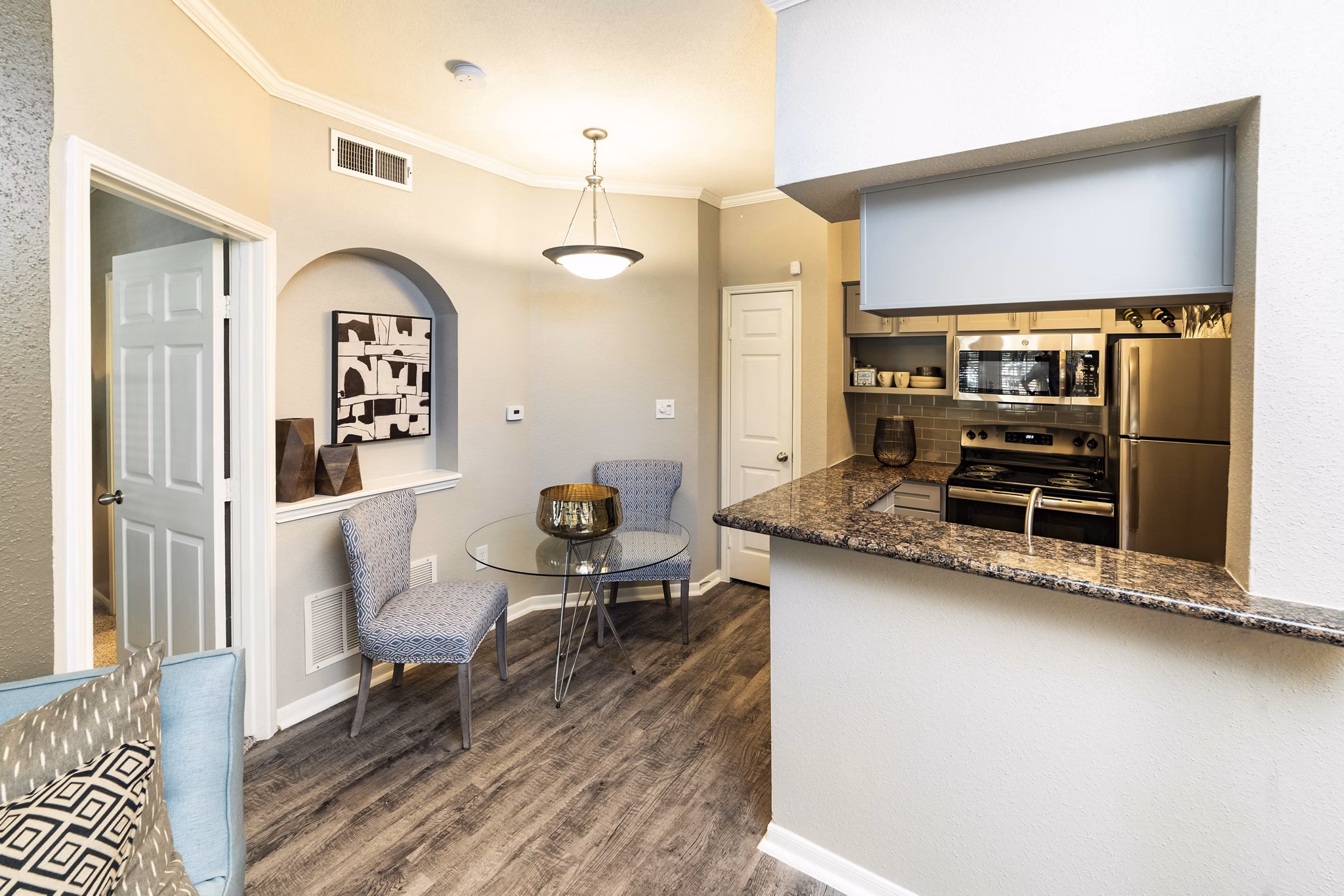 dining room/kitchen at Kessler Jersey Village Apartments