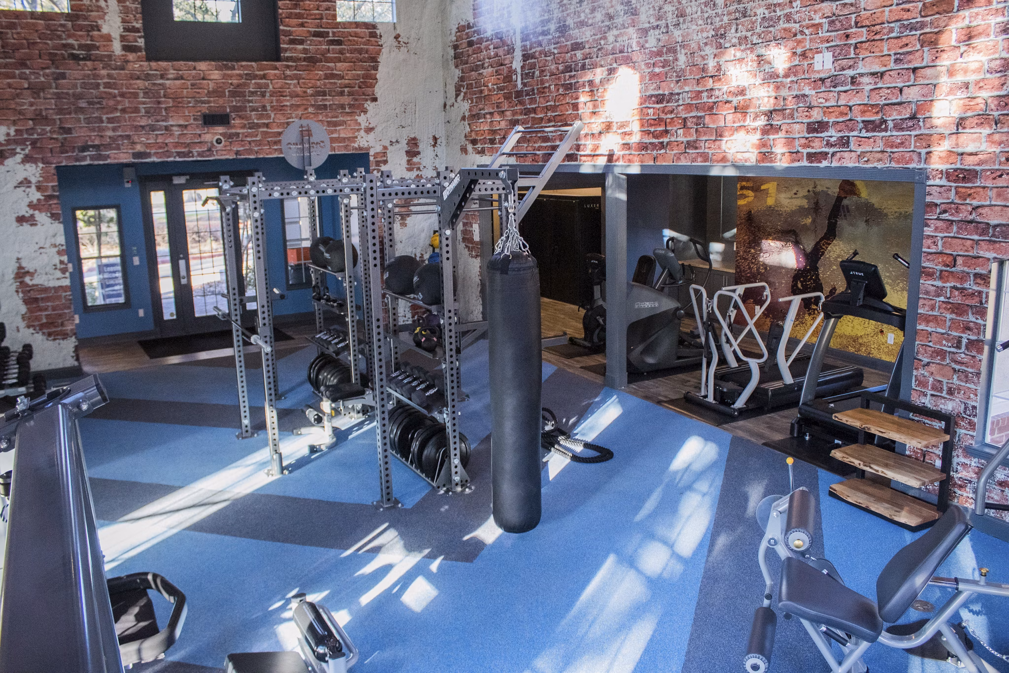 fitness center at Kessler Jersey Village Apartments
