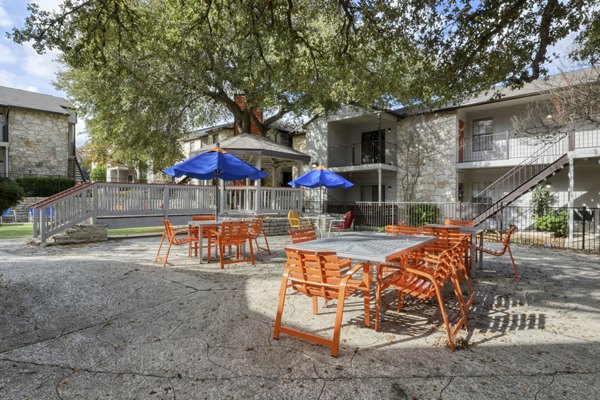 patio at Seraphina Castle Hills Apartments