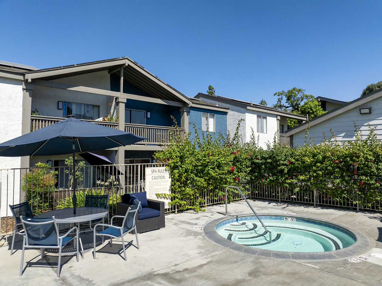 Pool at Rancho Vista (2 of 3)