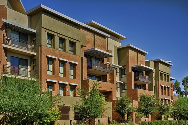 Ten Wine Lofts Apartments: Stylish design of luxury residences in downtown Phoenix
