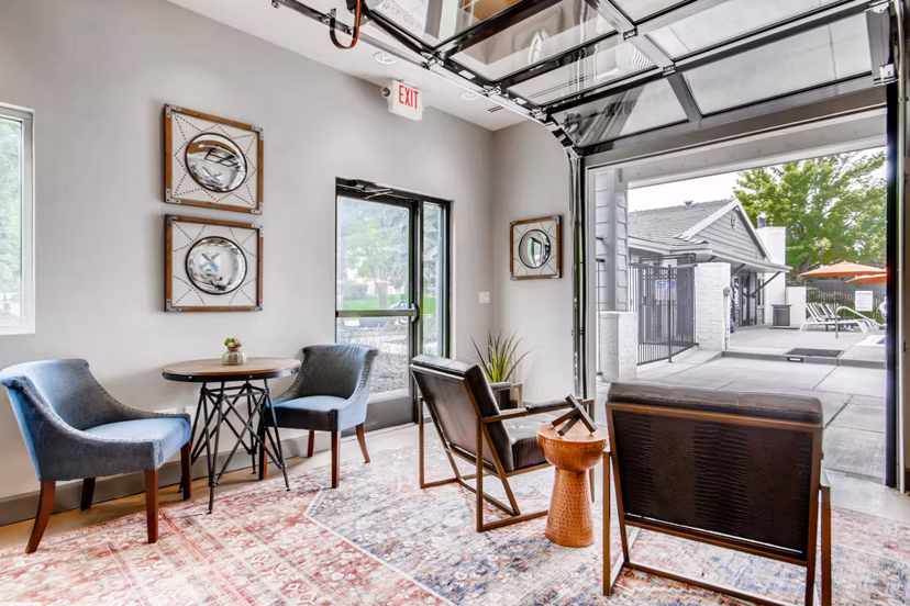 Canyon Reserve at the Ranch: Modern clubhouse with stylish decor at luxury apartments