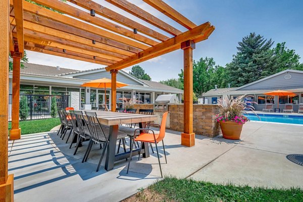Grill area at Canyon Reserve: Outdoor cooking space with modern amenities at the Ranch Apartments