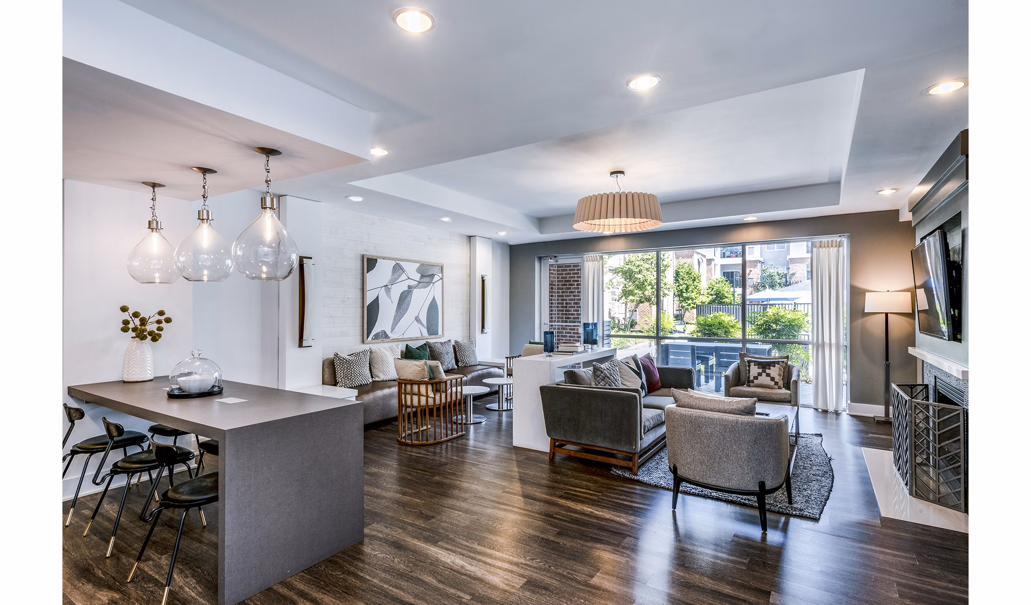 Ashton at Dulles: Luxury apartments in a contemporary architectural style near Dulles International Airport