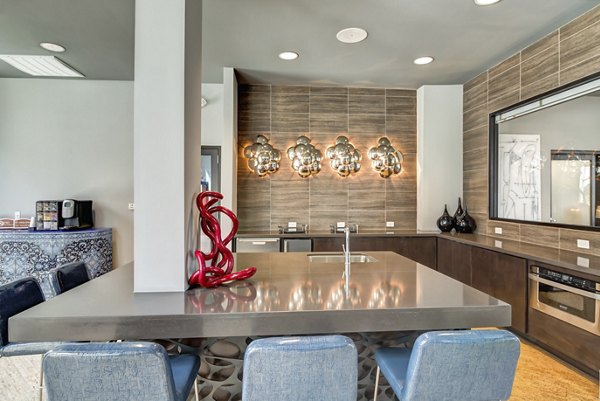 Villas at River Oaks Apartments