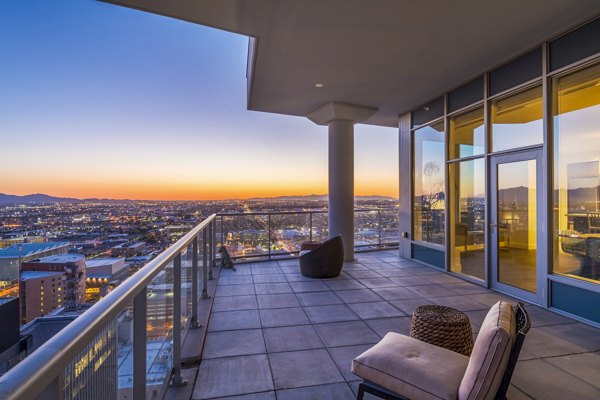 Patio with seating and skyline views at 44 Monroe Apartments, luxury high-rise in downtown Phoenix