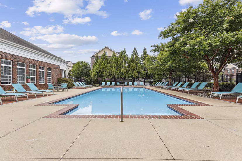 pool at The Pointe at New Town Apartments