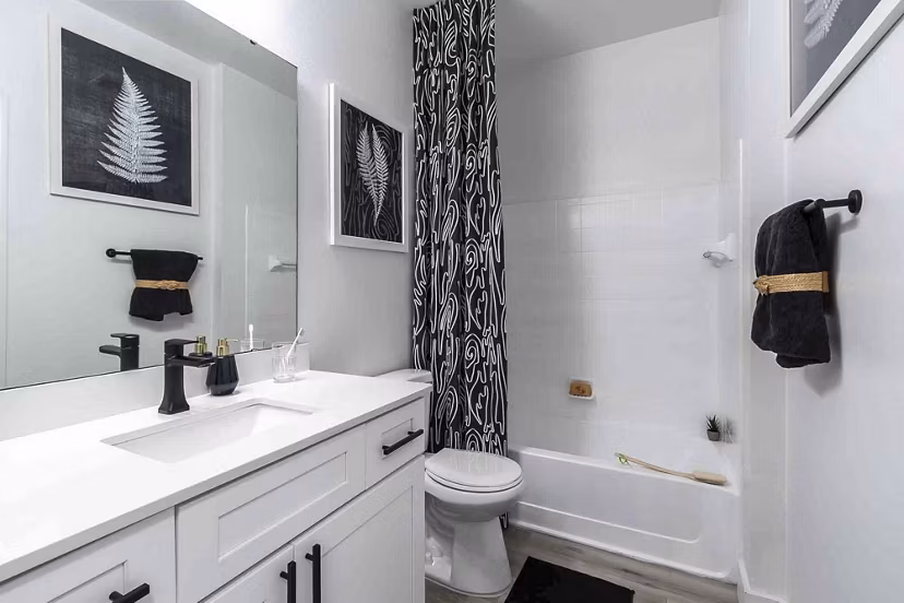 bathroom at 1000 West Apartments