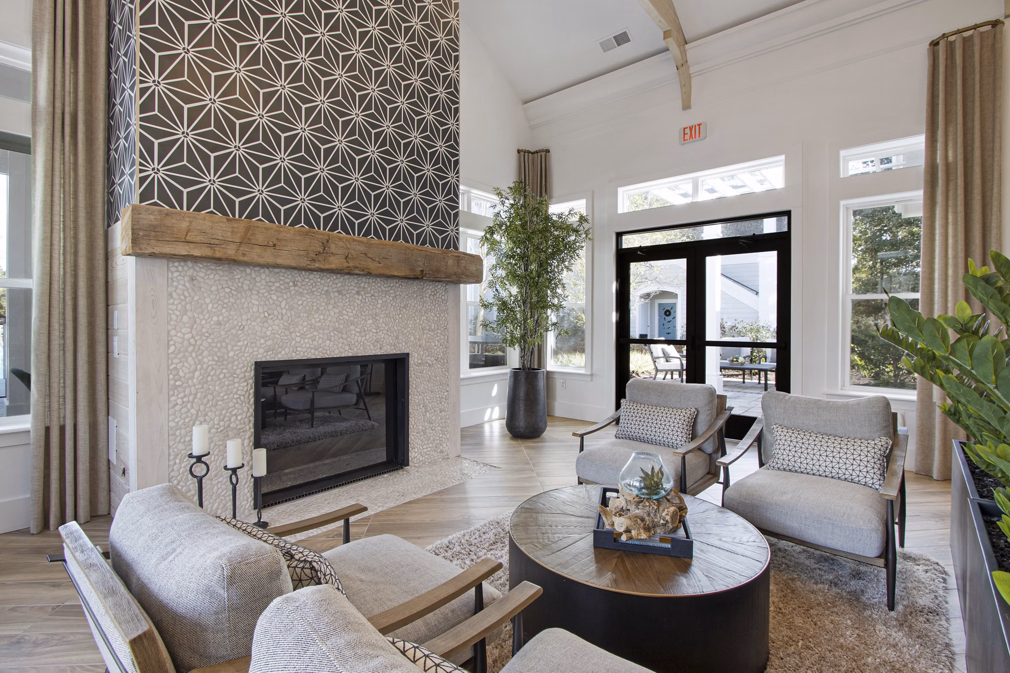 Stylish clubhouse with modern furnishings in 1000 West Apartments, luxury living in the heart of the city