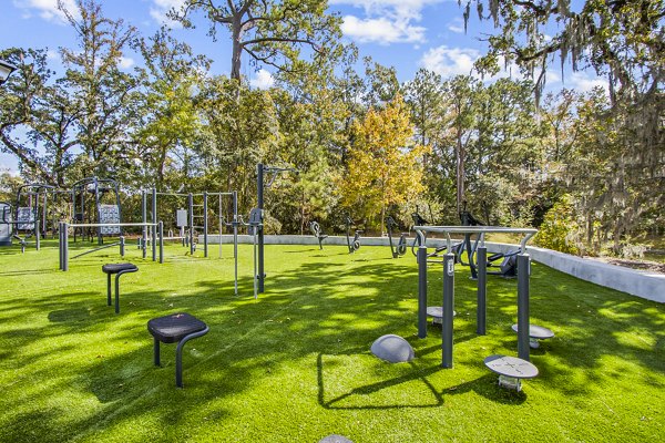 outdoor fitness center at 1000 West Apartments