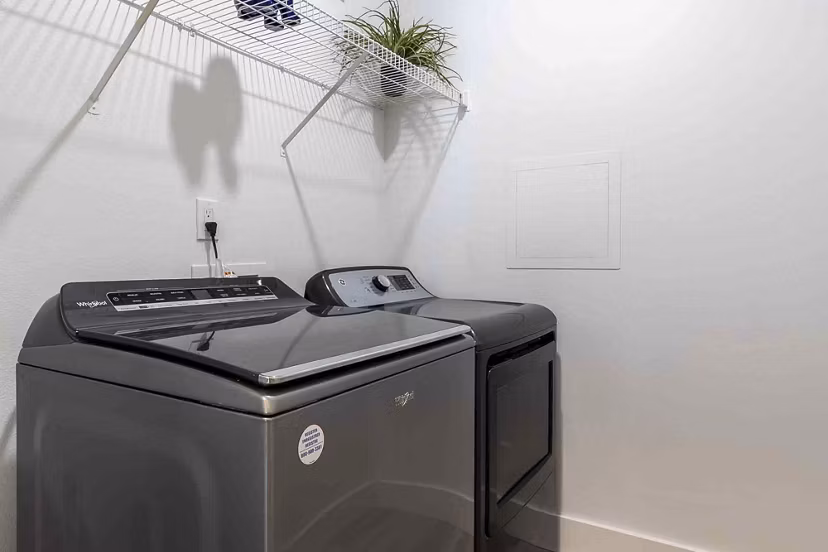 laundry room at 1000 West Apartments