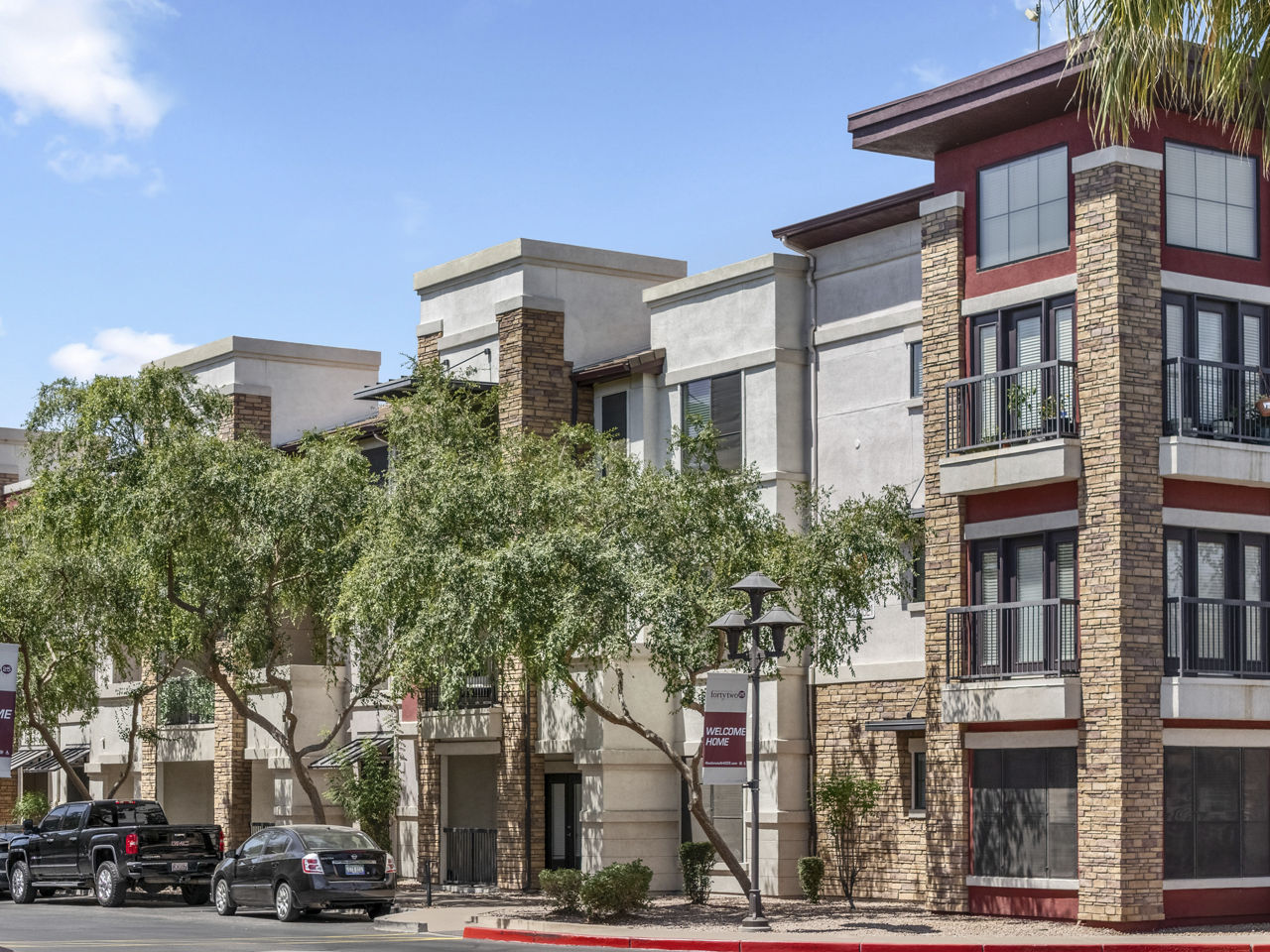 Residences At Fortytwo25 Apartments Phoenix Az 2 of 12