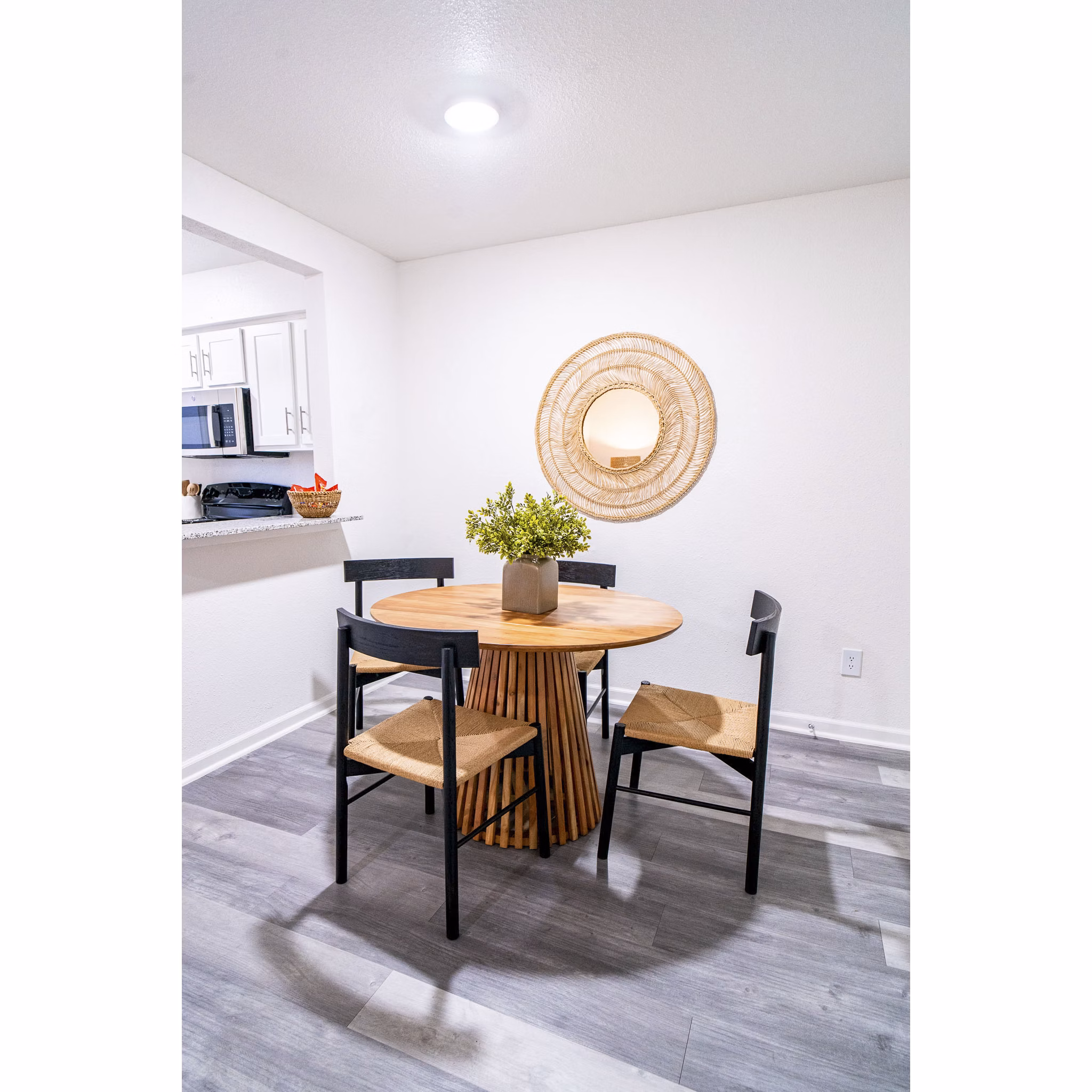 dining room at The Patten West Apartments