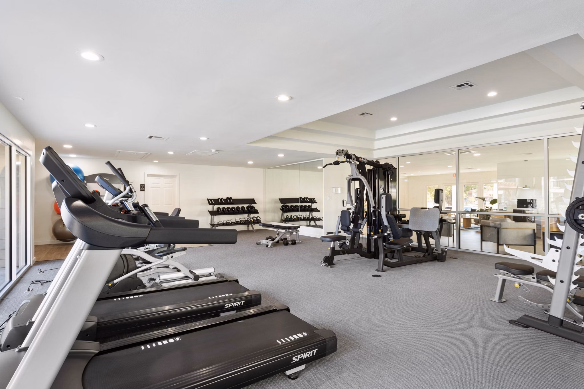 State-of-the-art fitness center with modern equipment at Coventry Park Apartments