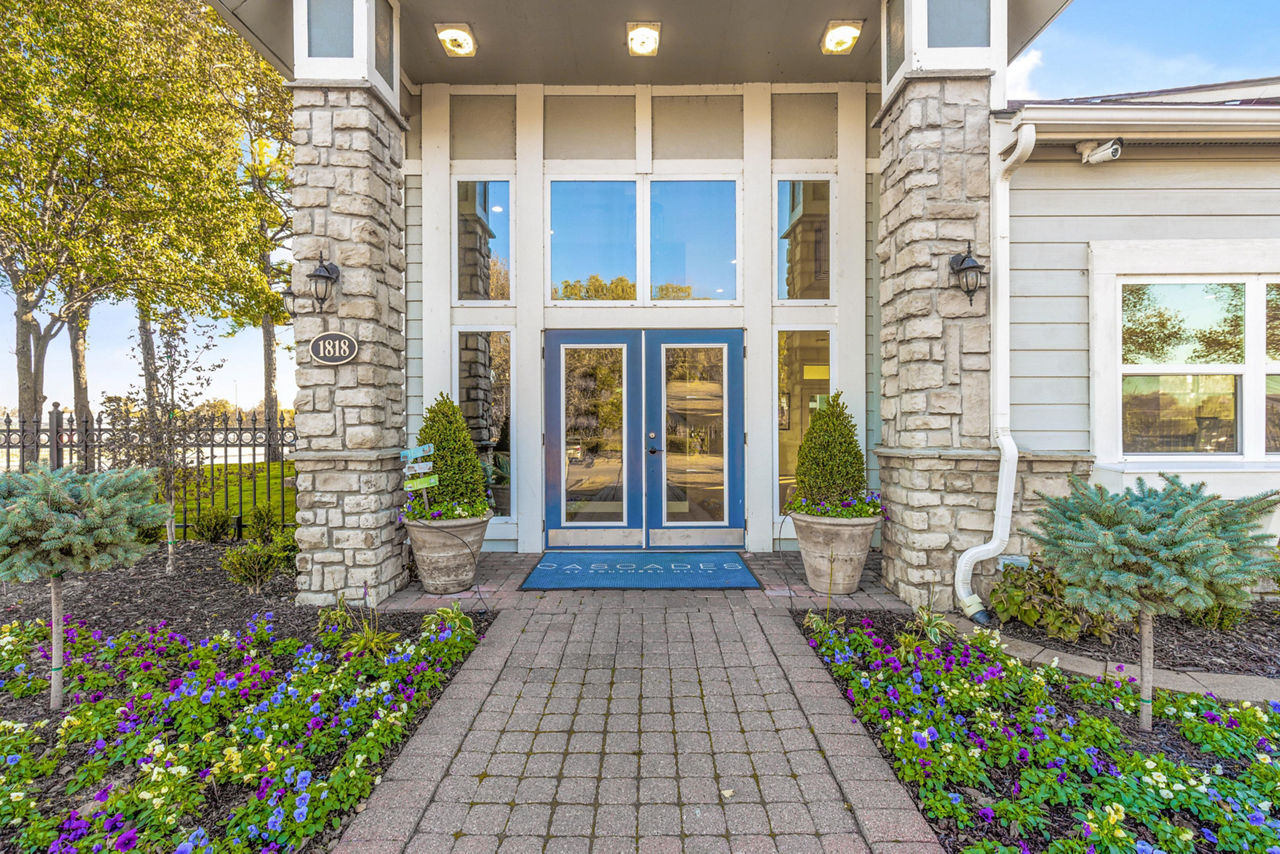 Cascades At Southern Hills Apartments Tulsa Ok 2 of 12